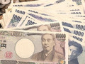 الضغط السلبي على الدولار الأمريكي مقابل الين الياباني يمنحه تداولات إيجابية