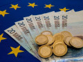 تحليل اليورو دولار وتداول اسفل الترند