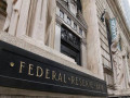 قرار الفائدة الصادر عن البنك الفيدرالي القرأمريكي اهم بيانات السوق الامريكي