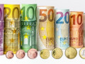 اليورو مقابل الين يبني قاعدة دعم جديد