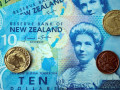الدولار نيوزلندي يتحمل بشكل جيد ويخضع لسيطرة حقيقية من بائعين العملات الاجنبية