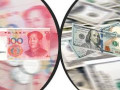 انخفاض اليوان إلى الخلافات التجارية بين الصين والولايات المتحدة الأمريكية