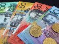 الإسترالي دولار يعود للتصحيح في مواجهة المقاومة 0.7181